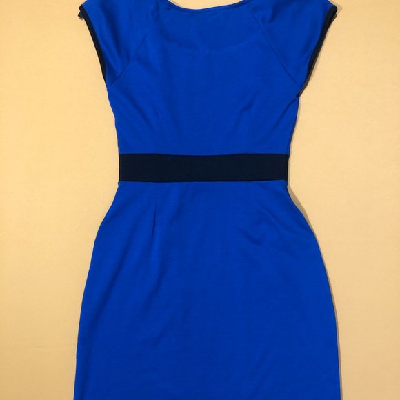 Monteau L.A. Womens Size S Blue Scoopneck Sleeveless Zipper Accent Mini Dress - Picture 6 of 6